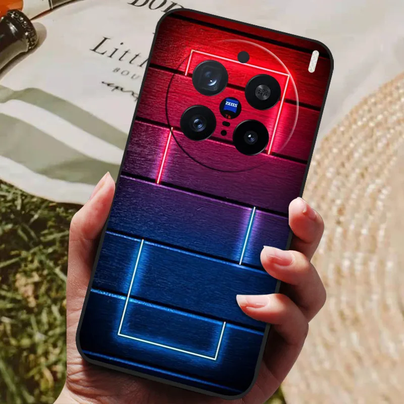Luxury Painted Silicone Back Cover - Protective Shell