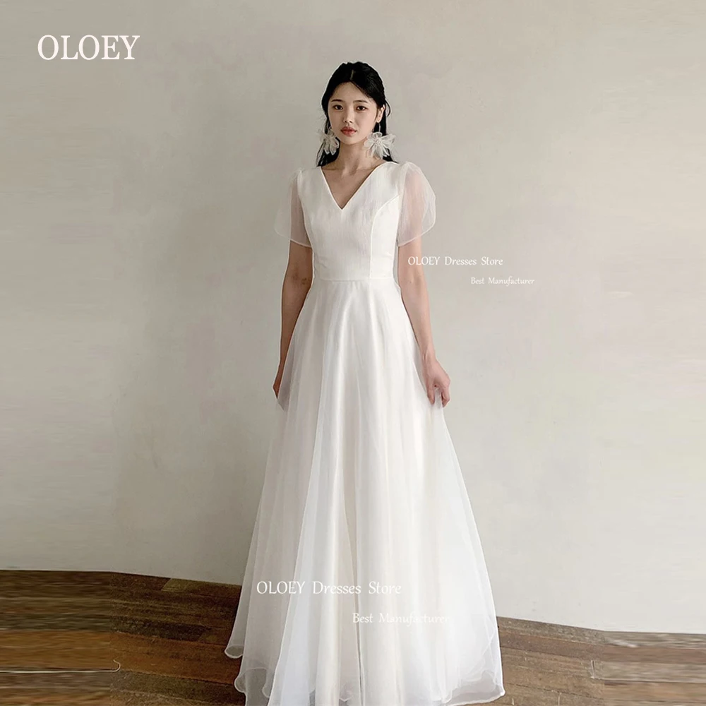 

OLOEY Simple White Black A Line Wedding Dresses Korea Photoshoot Soft Silk V Neck Short Sleeves Vintage Bridal Gowns Evening