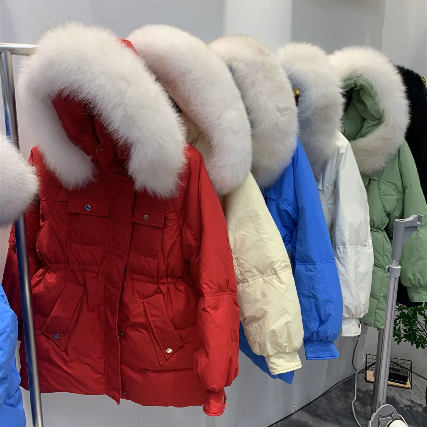 

Women Autumn Winter Hooded Stand Fur Collar Pocket All Match White Duck Down Coat Ladies Loose Padded Zipper Solid Color Jacket