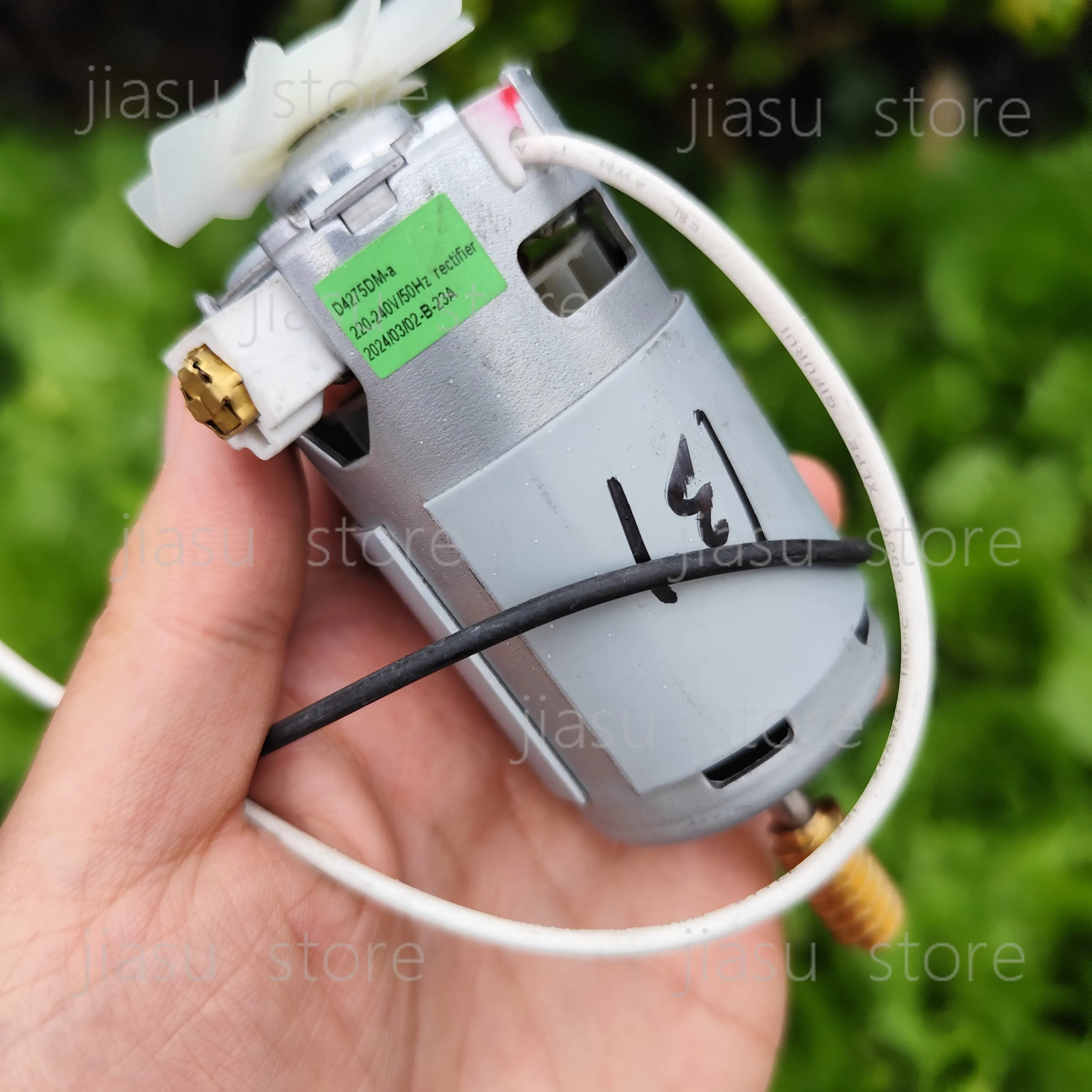 220V 영구 자석 DC 발전기 775 모터 130W 삼륜차 발전기 풍력 및 수력 발전기 DIY