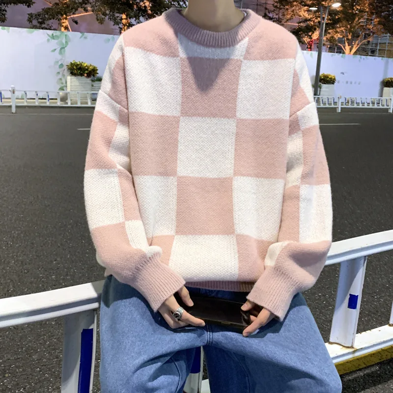 Рисунок 4 - Шахматный свитер 2023