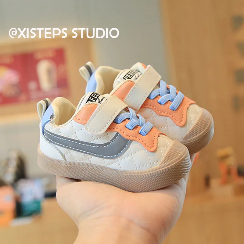 

Супер мягкие детские кроссовки XISTEPS, нескользящая повседневная спортивная обувь для начинающих ходить мальчиков и девочек, обувь для весны и осени 2023