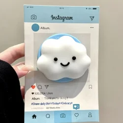 Charming 3D Cloud Phone Stand with Wireless Charging Capability (White)