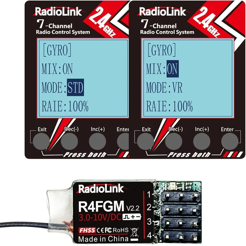 Détail des connecteurs du récepteur RadioLink R4FGM 4CH 2.4GHz PWM pour une installation facile dans une mini voiture RC.