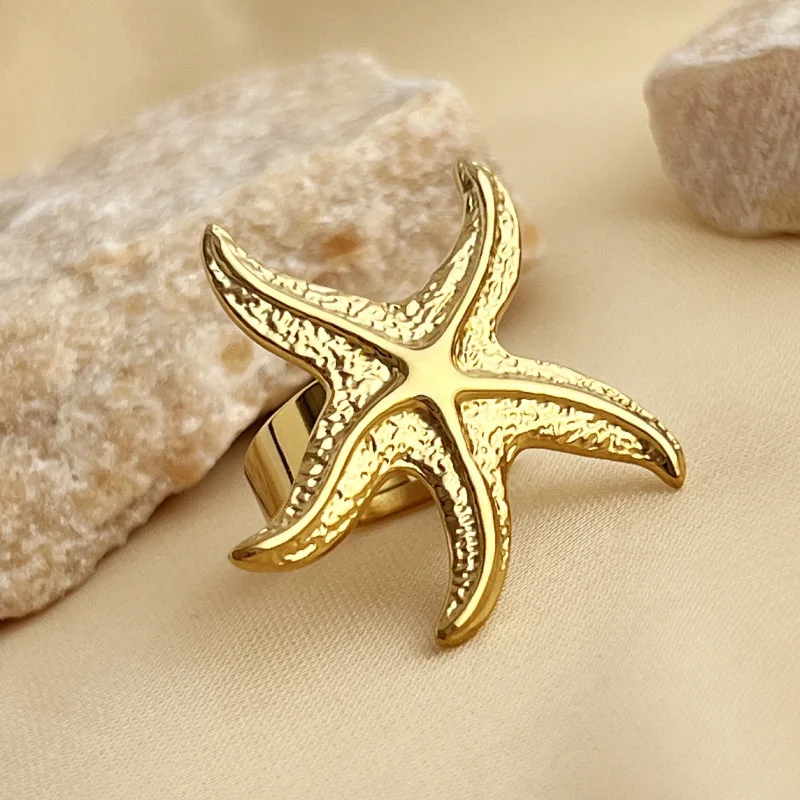 

Starfish Shaped Funny Stainless Steel Opening Ring Golden Plated Funny Accessories Men And Women's Ring For Daily Wear