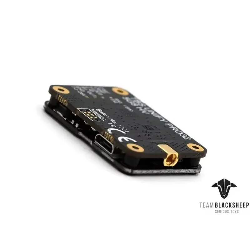 Vue détaillée du TBS UNIFY PRO32 HV MMCX 1000mW VTx pour FPV avec PitMode et SmartAudio