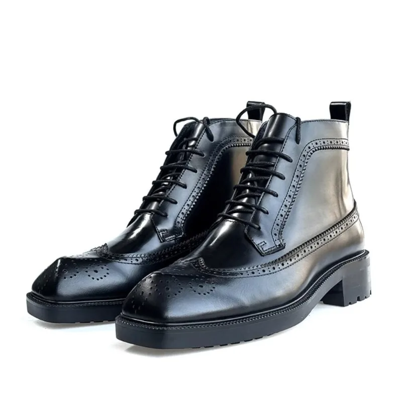 

Luxury Design Men Brogue Ankle Boots Genuine Leather Lace-up Biker Boots Outdoor Work Shoes British Trendy Boots Botines 6C