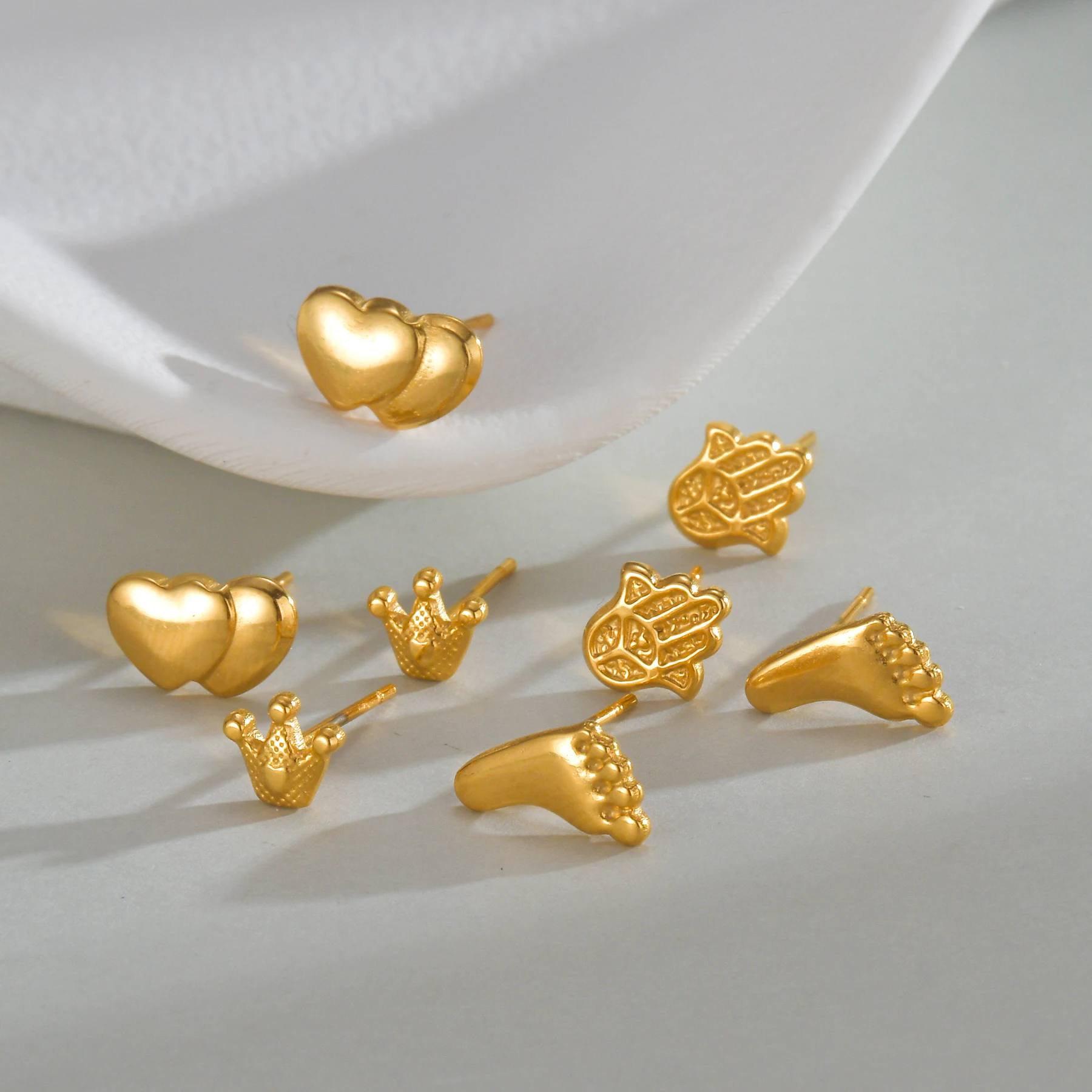 2024 Delicate Cute Earrings Heart Crown Feet Hand Of Fatima Stud Ear For Girl Baby 14K Gold Plated Stainless Steel Jewelry Gifts 5