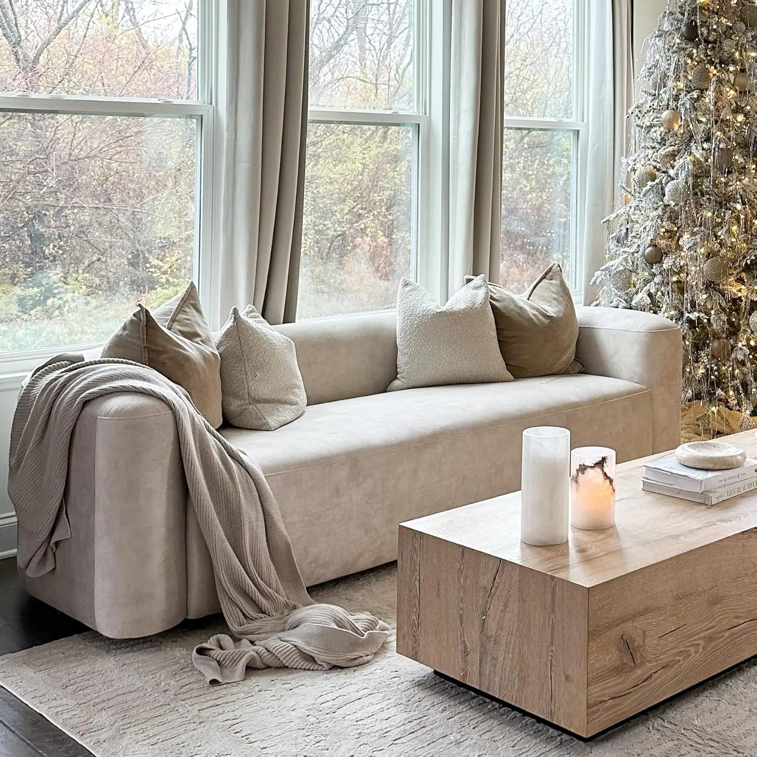 Luxury Modern Tight Curved Back Velvet Sofa, Minimalist Style Comfy Couch for Living Room Apartment, 3 Seater, Cream