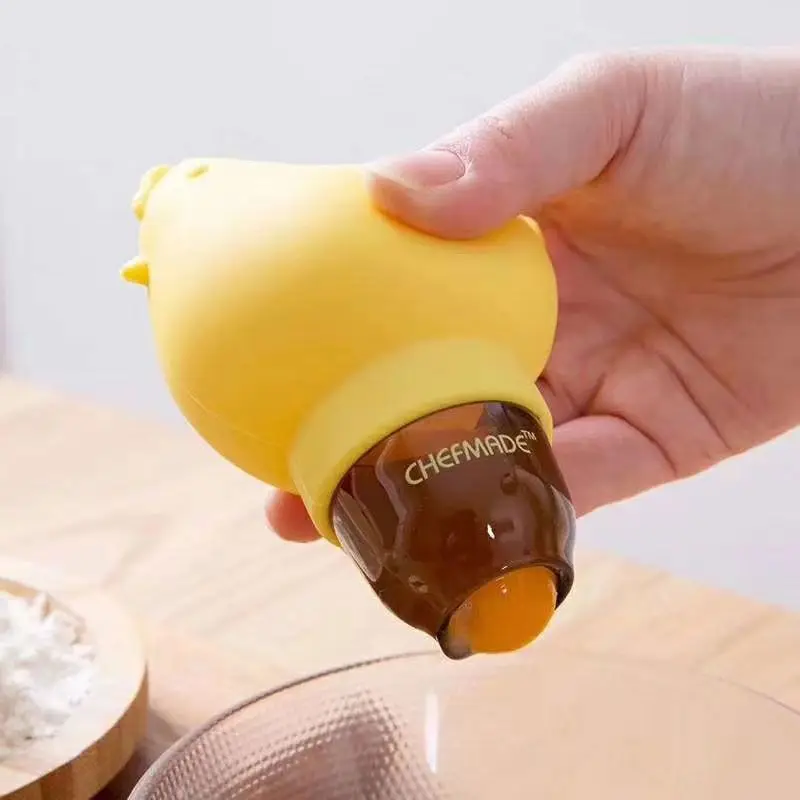 Egg Separator Creative Cute Household Kitchen Tools Egg White and Yolk Separator Liquid Silicone Baking