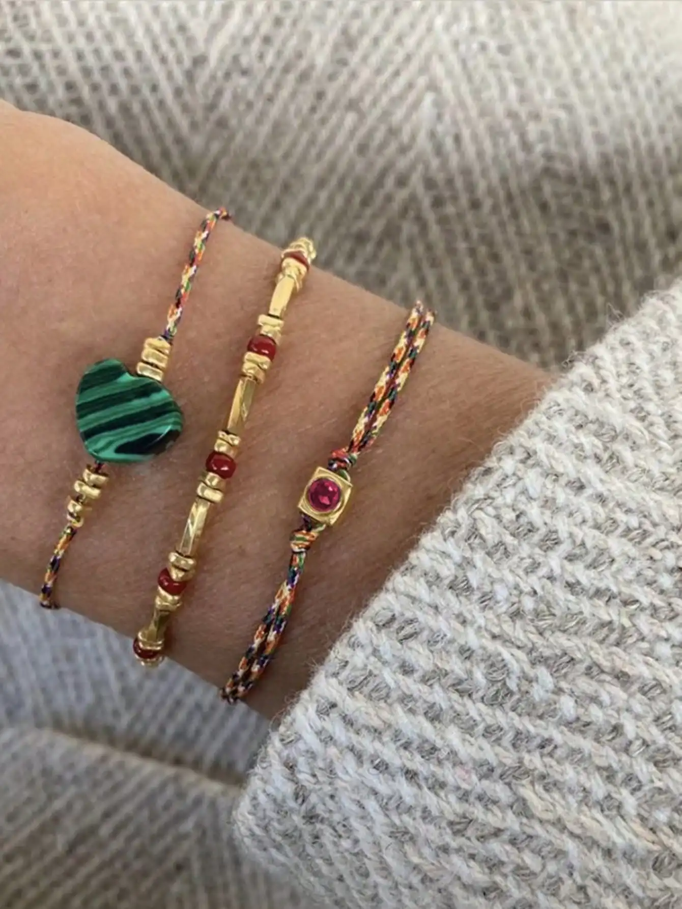 Bohemian Chic Womens Bracelet Set - Handcrafted with Natural Heart-Shaped Stone