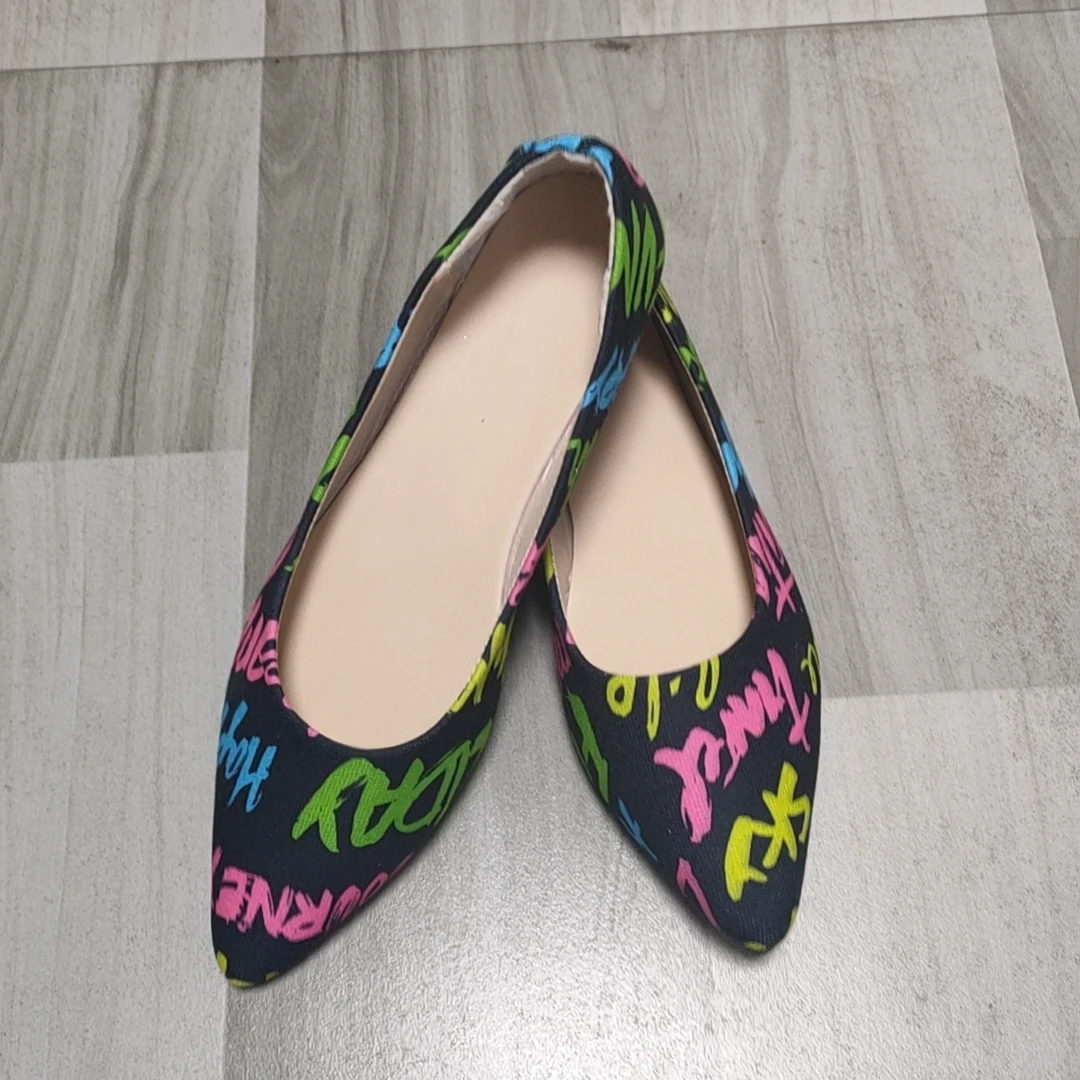 New Arrival 2024 Women Pointed Toe Beautiful and Fashion Summer Shoes Flat Ballerina Comfortable Casual Women Shoes