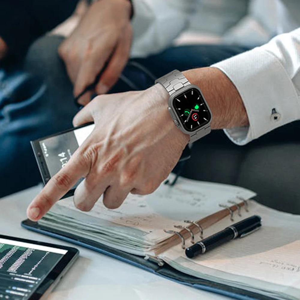 Premium Titanium Metal Bracelet for Smartwatch - Sleek Business Men's Band