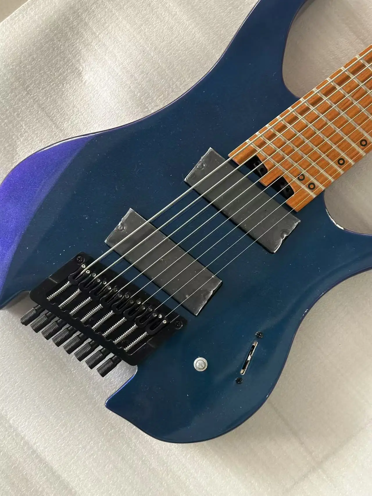 Carbonized Maple Chameleon Blue Headless 8 strings Electric Guitar Alder Wood