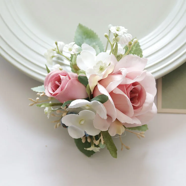 Boutonniere-D