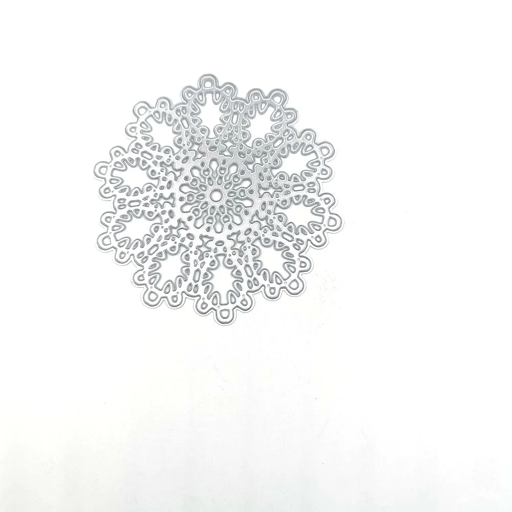 Snowflake Cutting Dies Christmas Metal Cutting Dies Stencils Die Cut for DIY Scrapbooking Album Paper Card Embossing