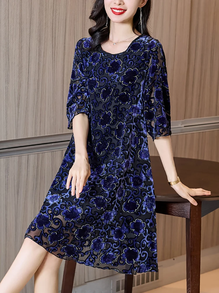 Party Wear 3-Piece Dress in Korian Silk with Organza Dupatta