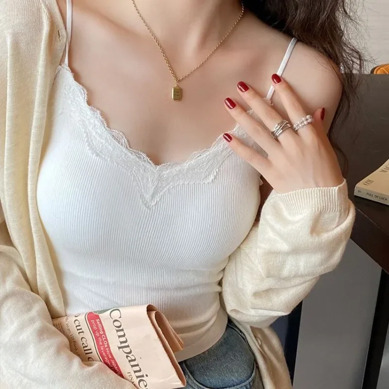 รูปสินค้า 2025 CoquetteY2kเสื้อผ้าเกาหลีLace Tank Topผู้หญิงCroppedน่ารักCamisเซ็กซี่เสื้อสีขาวหญิงแขนกุดเสื้อกั๊กสีดําฤดูร้อน