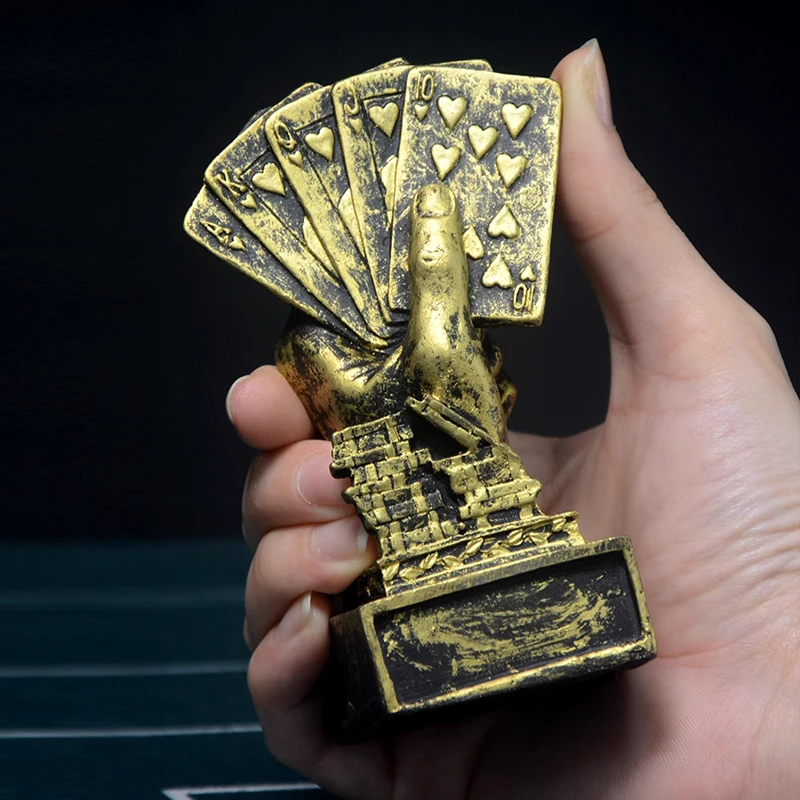 Customized Creative Poker Series Mini Trophy, Competitions Rewards Honors Souvenirs, Home Decorations, Plaque Commemorative, 1Pc