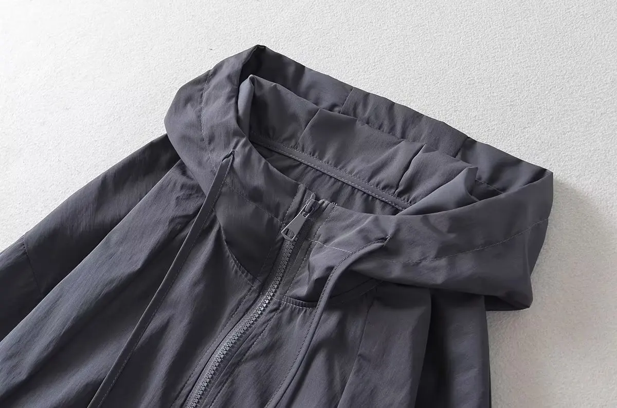 ZR 스타일 Za 여성 의류 틈새 느슨한 Drawstring 허리 긴 소매 패션 후드 재킷