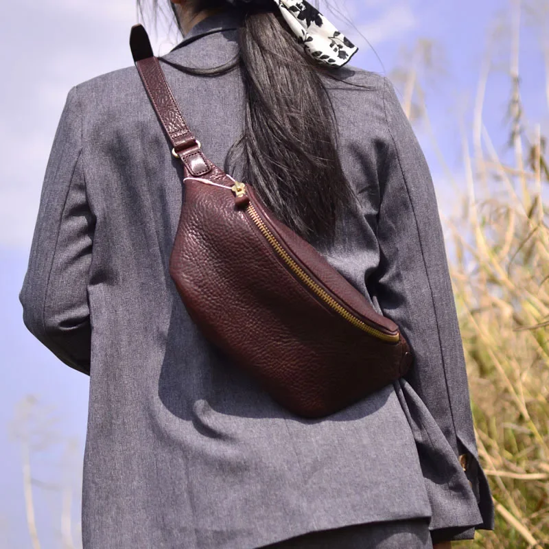 

Нагрудная сумка мужская с цепочкой, винтажная вместительная бананка из воловьей кожи, модный саквояж кросс-боди на одно плечо