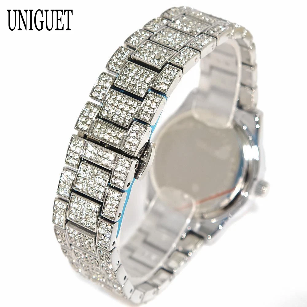 Orologio UNIGUET - Materiali premium
