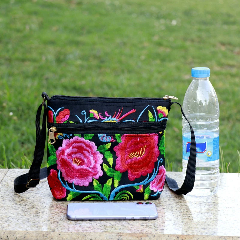 New Ethnic Style Embroidery Bag Three Zipper Women Shoulder Crossbody Bag Small Handbags for Women Casual Canvas Travel Bags