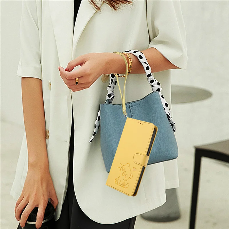 Adorable Cat Design Leather Wallet Flip Case - Universal Compatibility