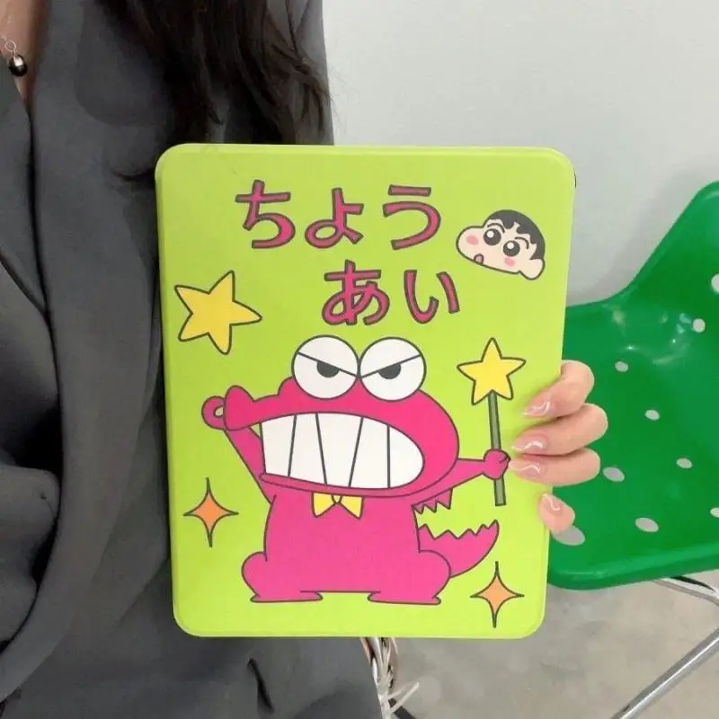 

Kawaii Мультфильм Crayon Shin Chan Ipad защитный чехол аниме кронштейн оболочка анти-истирация приятное ежедневное использование прекрасная ручная сумка для девочек