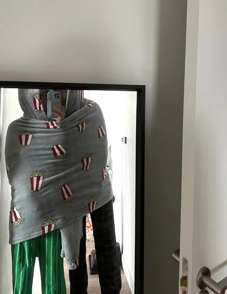 Cute Matching Pjs For Couples LANFENG Couple Pajamas, Funny Popcorn Flannel Couple Matching Pajamas, Oversized Hoodies Sweatshirts, Thickened Clothes With Pockets Double Blanket Hoodie For Couples