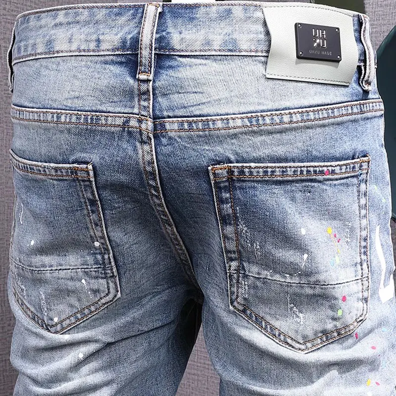 Street Fashion Men Jeans Retro Light Blue Stretch Slim Fit Printed Ripped Jeans Men Painted Patched Designer Hip Hop Denim Pants