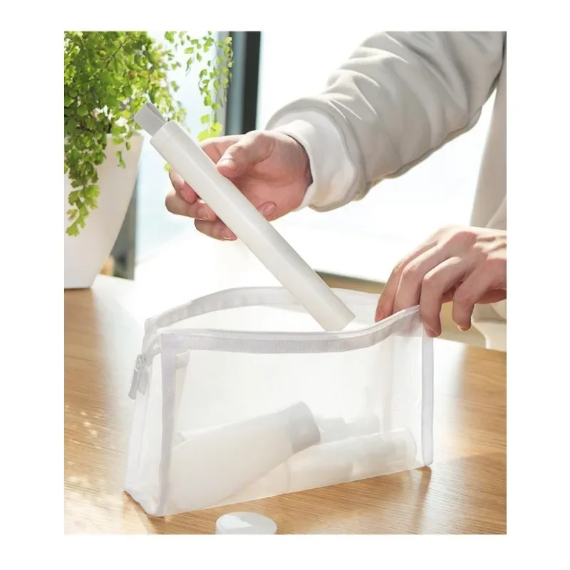 1Pcs Portable Toothbrush Holder with Lid Suitable for Travel Camping Storage Box Suitable for Bathrooms and Outdoor Activities