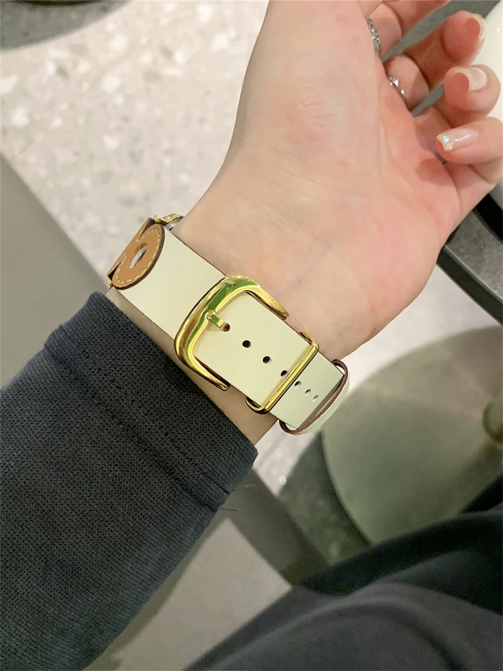   ÷  ¥  Ʈ,  ġ 49mm ø 9 7 8 41mm 45 ҳ , ̿ġ SE 6 5 4 40 44