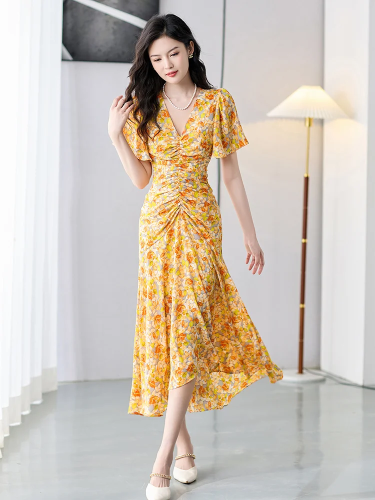 

Fragmented Skirt for Female Niche Design, High Definition, Light Luxury, Style, Waistband, Light Maturity, and Fish