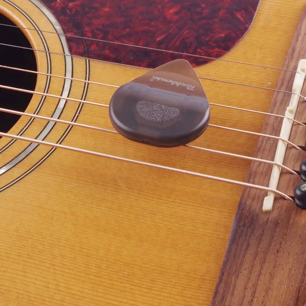 LED Glowing Guitar Pick Food-Grade Plastic Guitar Touch Musical Luminous Stringed Acces Glowing Pick Plectrum Instrument O8Q7