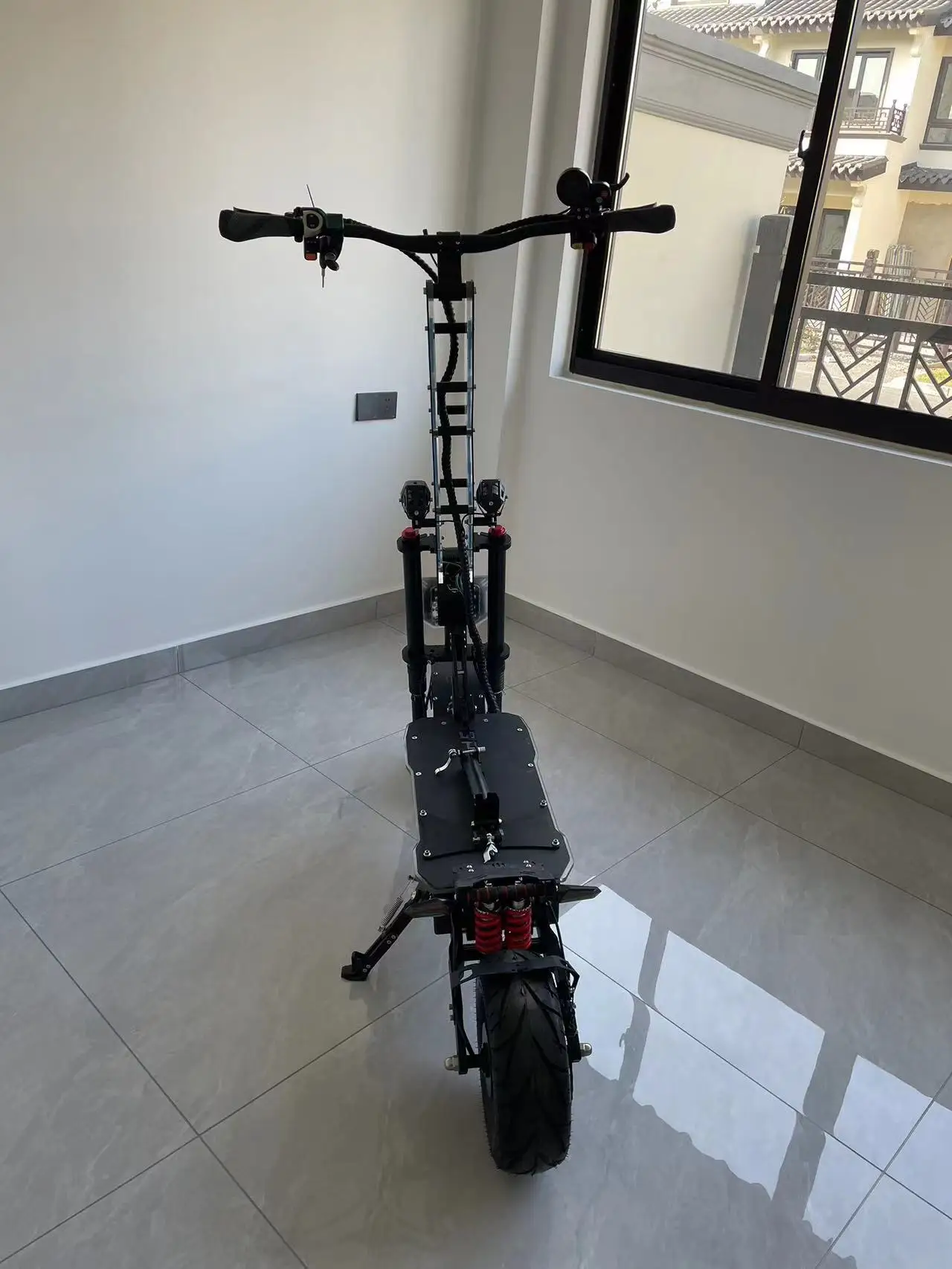 13 Inch Off-road Electric Scooter Segway Top Speed 110KM/H 72V 8000W10000W CF