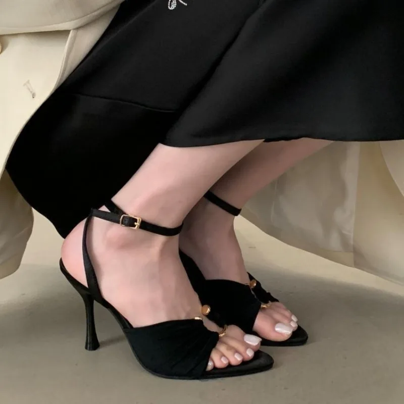 Summer Fashion Party Dress Shoes Women Pumps Sexy Pointed Toe Black Buckle Strap High Heels Women Bridal Shoes Thin Heel Sandals