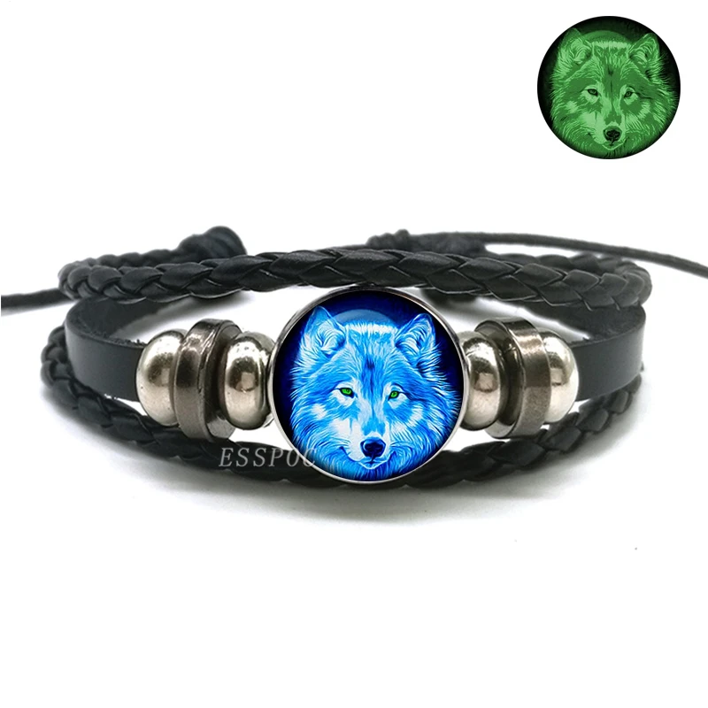 thumbnail image 1 of Pulsera con cabeza de lobo que brilla en la oscuridad, pulsera de cuero multicapa, pulseras luminosas de moda para hombres y mujeres, joyería de lobo, 1 of 5