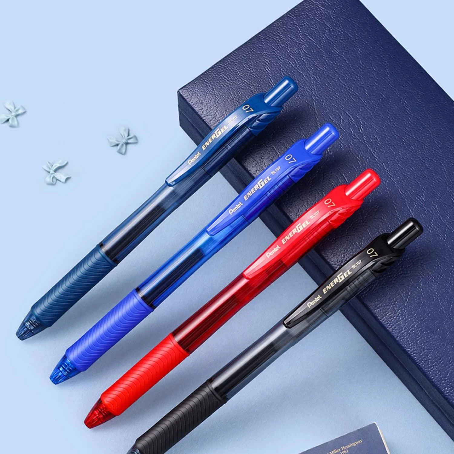 Pentel Energel Gelstift BL107 0,7 mm zum Üben, Schreiben, schnell