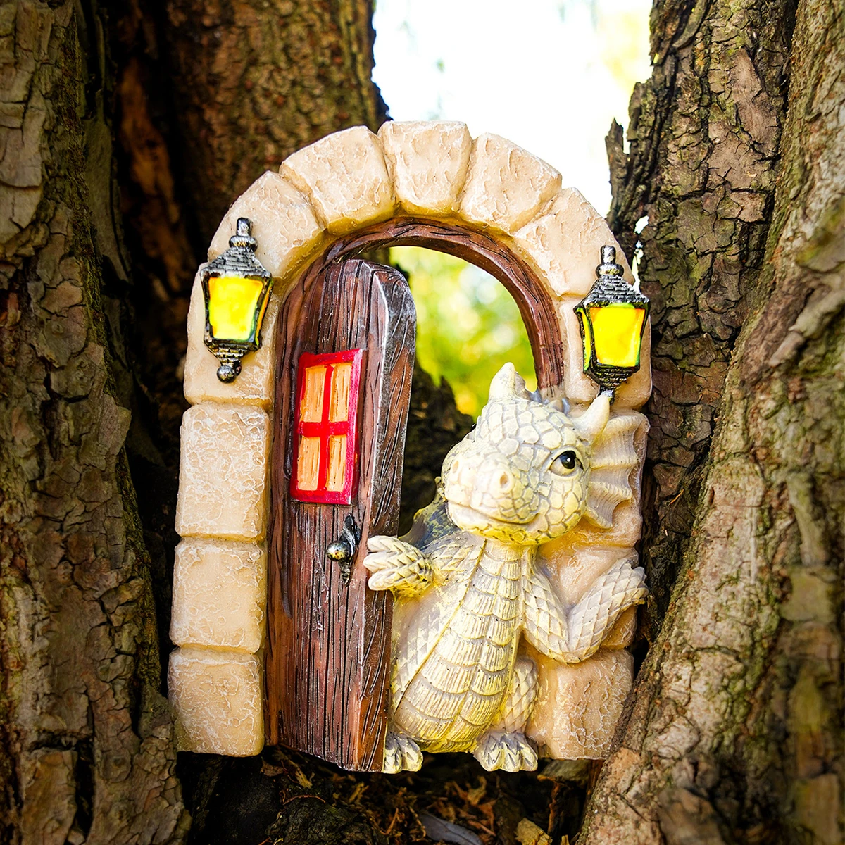 1PC, a cute American-style small dragon sliding window resin decorative piece, suitable for home and garden decoration