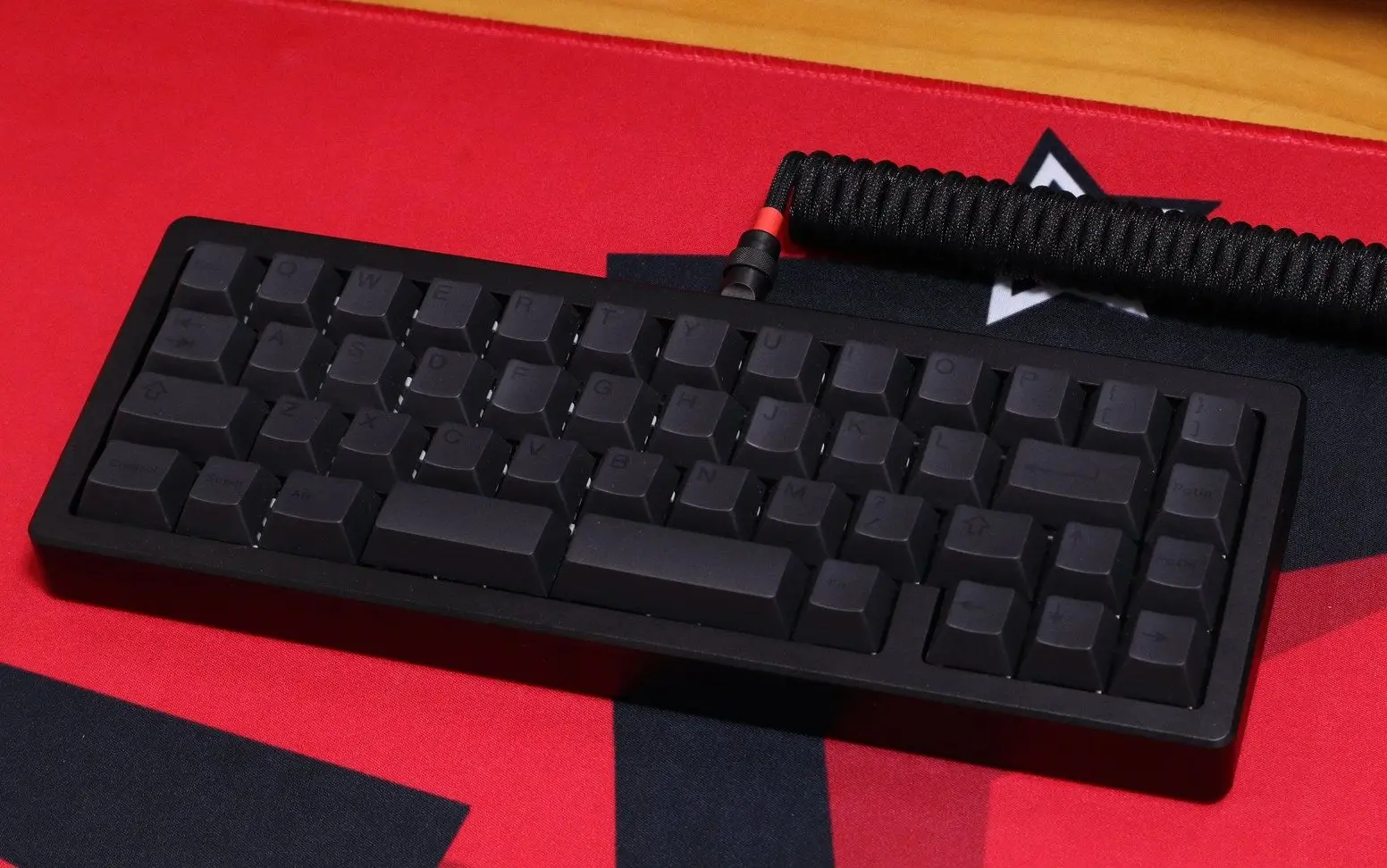 Geekark Bob Keycaps Preto no Preto Teclado Mecânico Perfil Cereja - Imagem 2