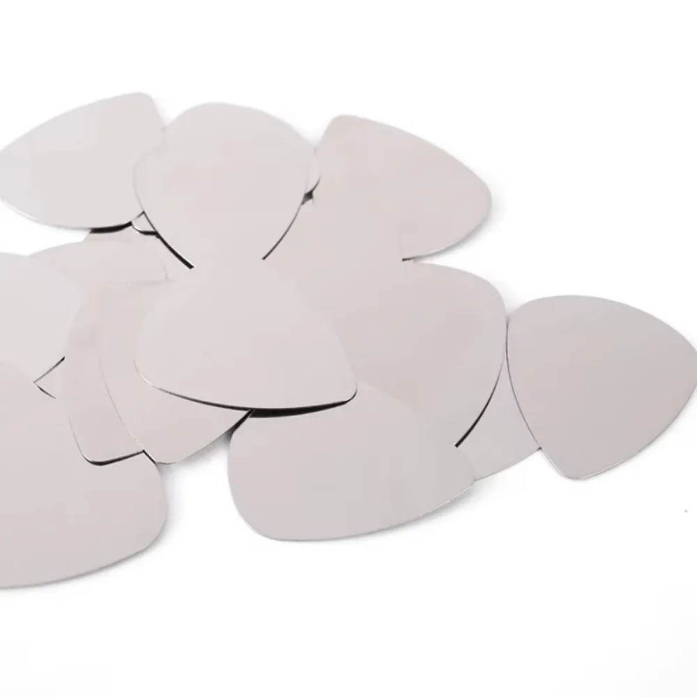 10pcs/pack Guitar Picks Plectrum 0.3mm Stainless Steel Metal Electric Guitar Bass Picks Plectrum Parts & Accessories