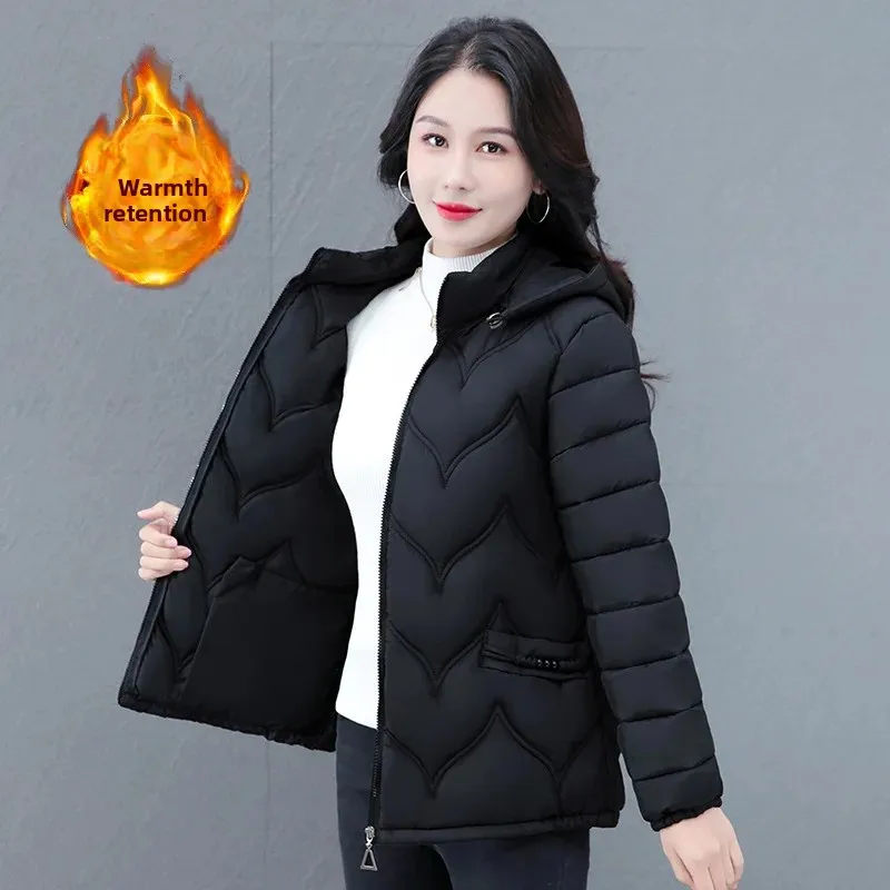 سترة قطنية شتوية سميكة للنساء معطف بقلنسوة كاجوال دافئ مريح ملابس أمي في منتصف العمر وكبار السن