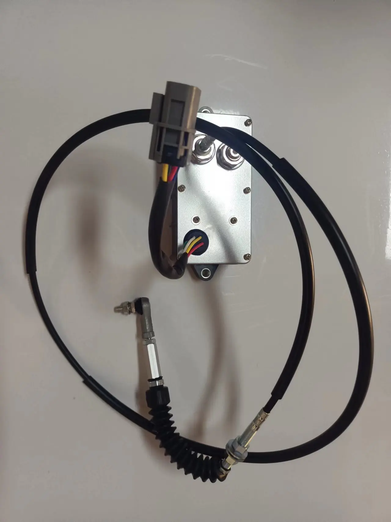Throttle Controller Stepped Governor Motor Accelerator For Doosan Daewoo Excavator DH220-5 DH258-5 DH300-5 DX225LCA SOLAR 225LCV 523-00006 523-00004