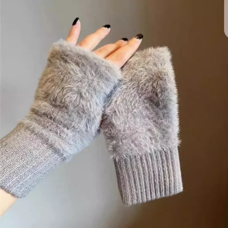 Antifreeze Half Finger Gloves Women Winter Cozy Plush Heat-retaining Glove Cold Days Outdoor Photography Warm Fingerless Gloves
