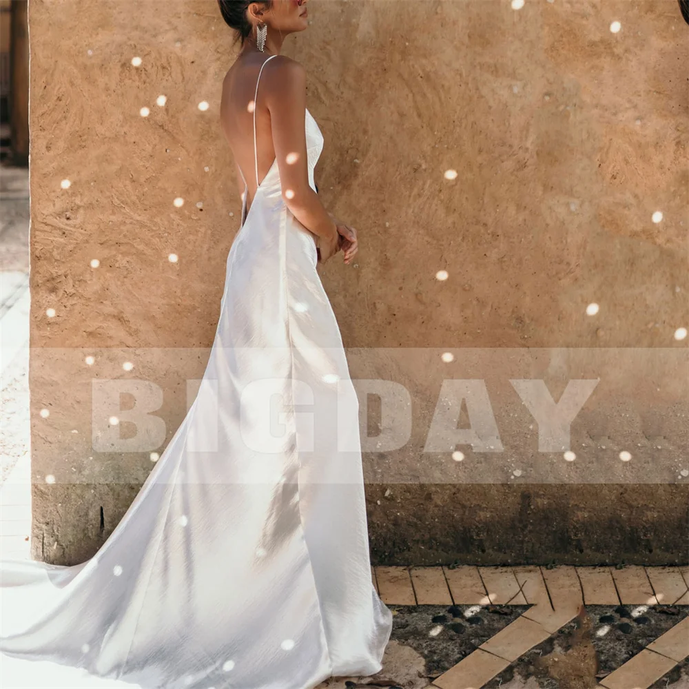 Modern V-Neck Wedding Dress 2025 Mermaid Spaghetti Straps Open Back Simple Sleeveless Bridal Gown Vestido De Noiva Customized 13 S048f990c8f5a4ba88357447d7f6e0089y