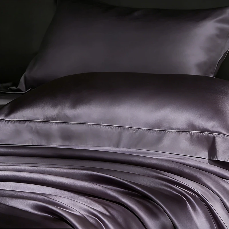 Set Completo di Lenzuola Matrimoniali in Raso Comfort Princess Bianche Estive per Camera da Letto - immagine 2