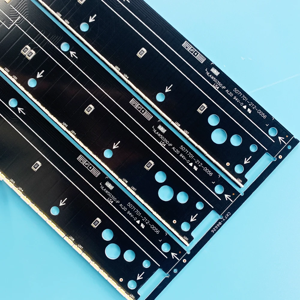 Рисунок 2 - Светодиодная лента 1 комплект = 3 шт.