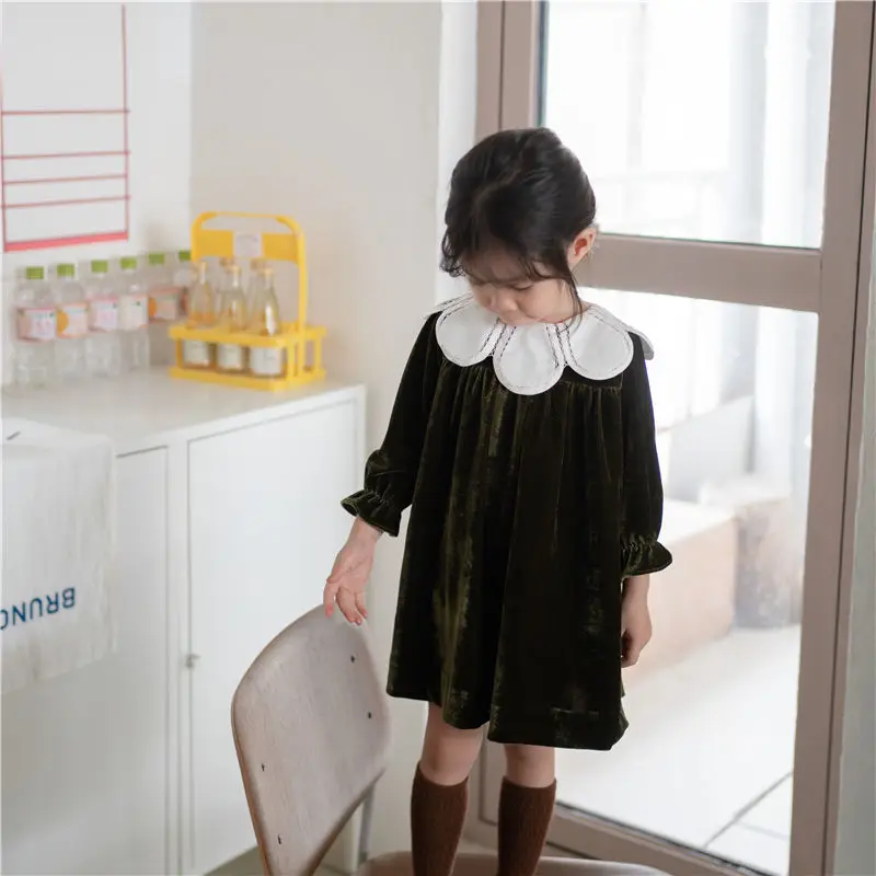 

Girls Autumn Winter 2022 New Princess Dress Korean Kids Dark Green Gold Velvet Retro Style Elegant Dress Female Child Clothes