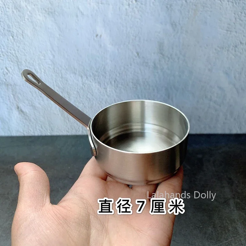 Doll house mini stainless steel soup pot/stove top gasket model decorative accessories for doll house kitchen furniture